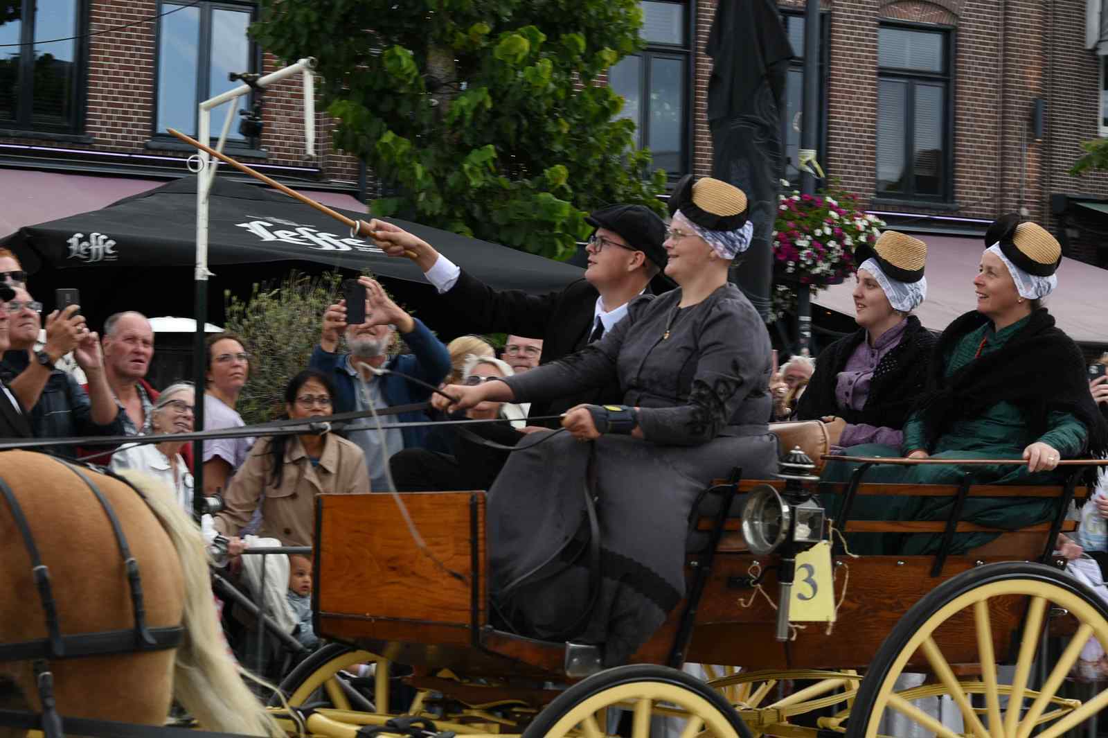 Deelnemen ringsteken.